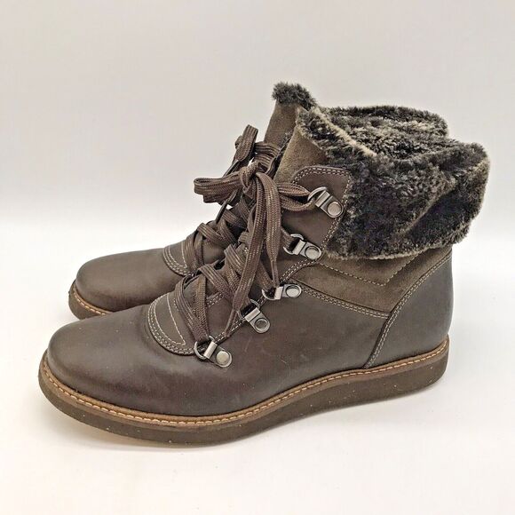 Clarks Glick Clarmont Khaki Ankle Boots Women's 8M Brown Fur Trim Lace Up Shoe - Picture 3 of 10